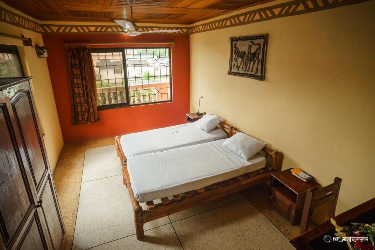 Busua Inn Exterior photo